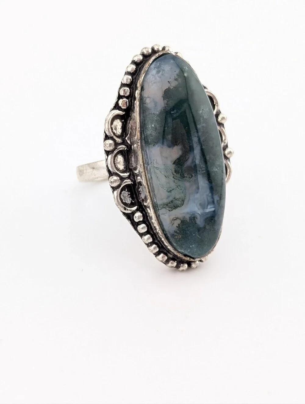 Moss Agate Oval Silver Statement Ring - Bohemian Jewelry - 8.5 - L